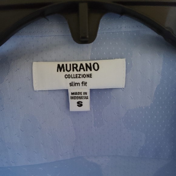 Shirt - Picture 2 of 7